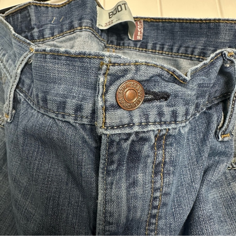 Levi’s 527 medium wash bootcut jeans size 36x32 - Picture 4 of 8